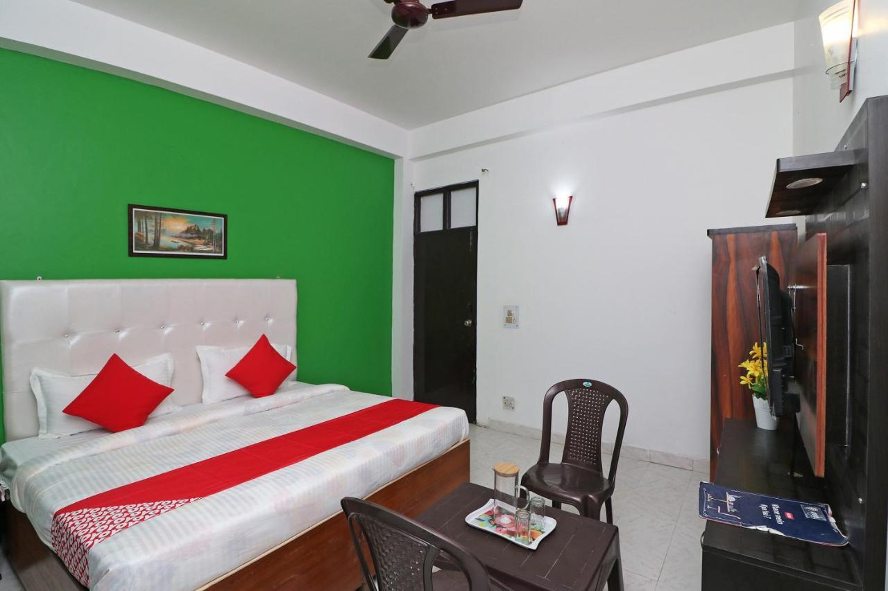 Hotel O Ooak Hotel Greater Noida Exterior foto