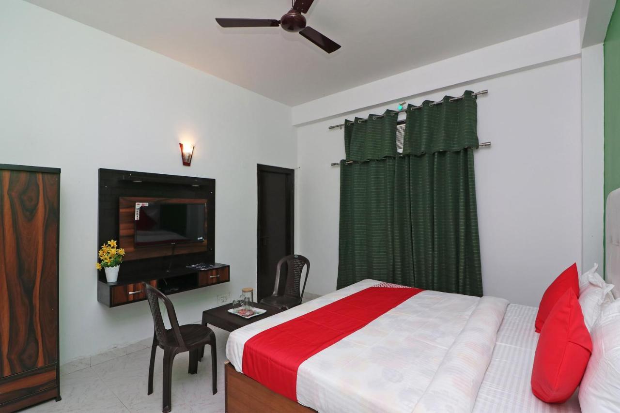Hotel O Ooak Hotel Greater Noida Exterior foto