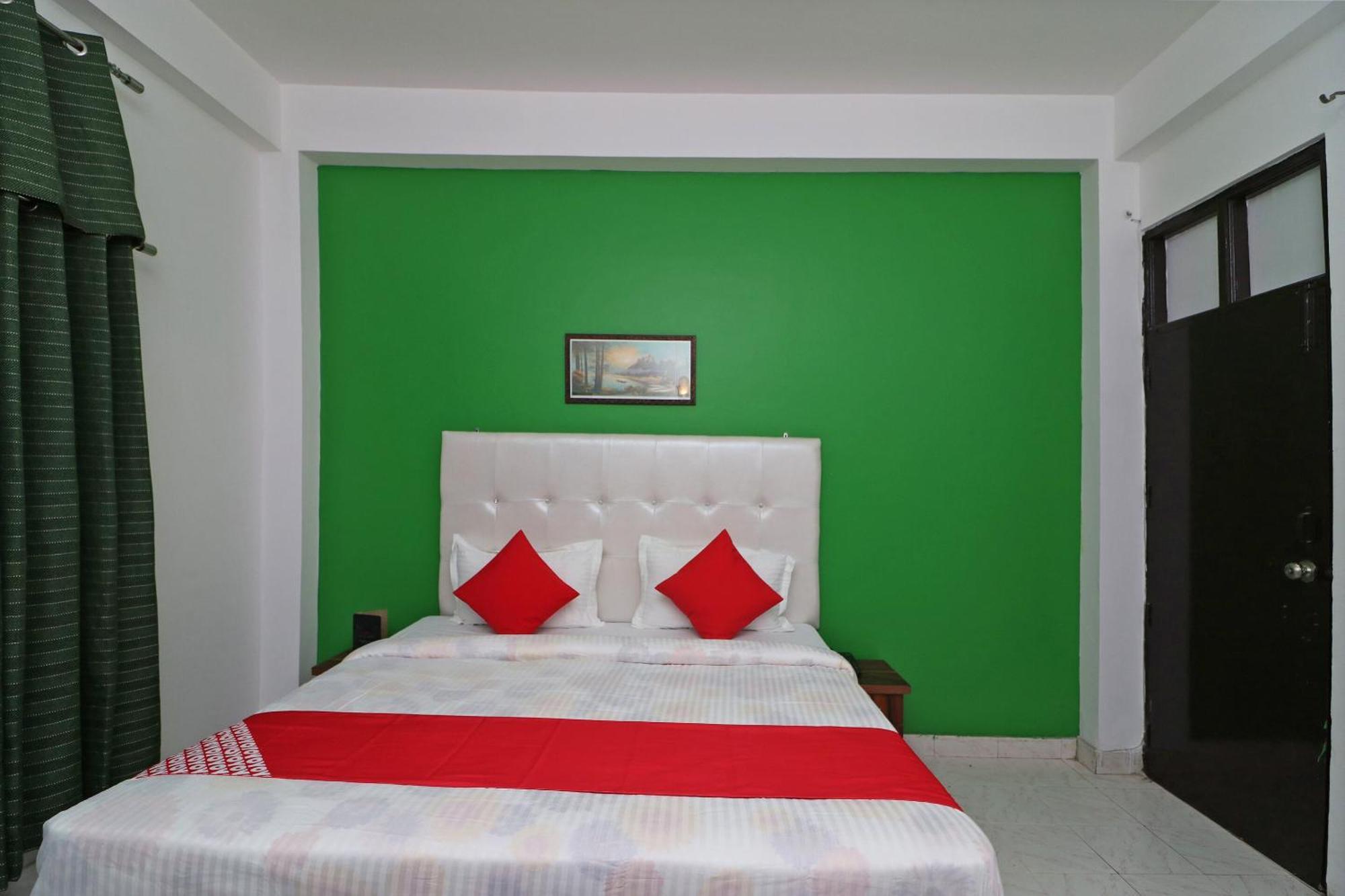 Hotel O Ooak Hotel Greater Noida Exterior foto